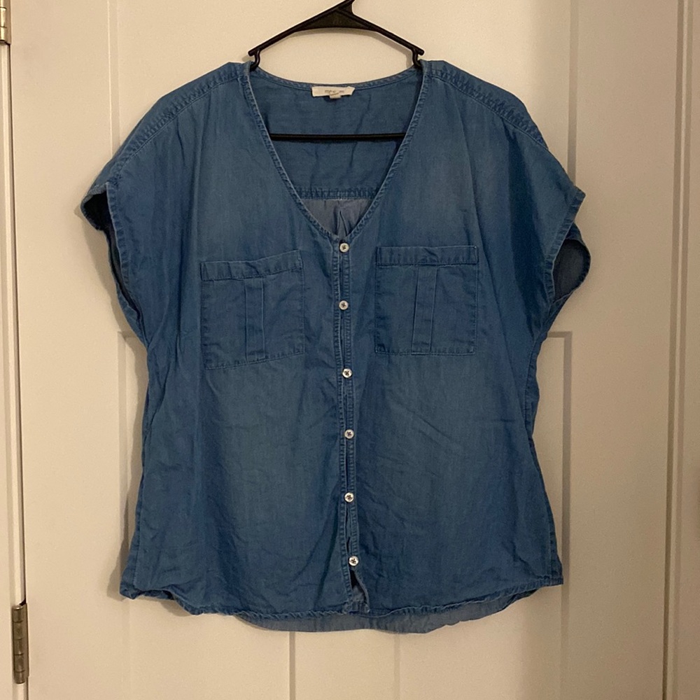 Maurices Button Shirt Large